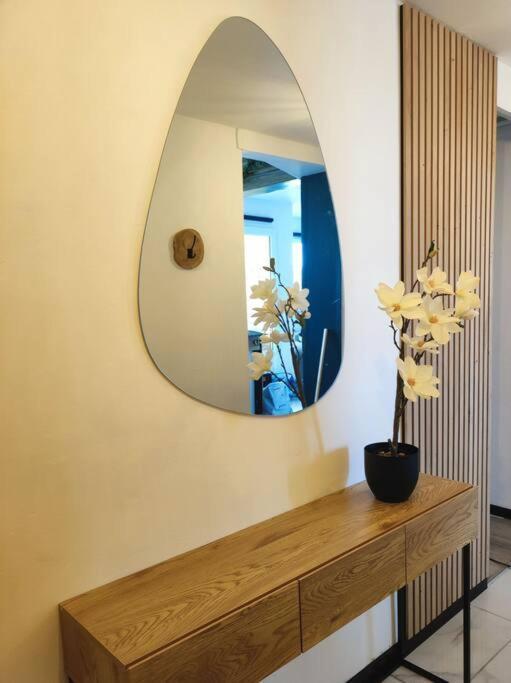 Calais Plage-Gare Appartement Elegant Tout Equipe ภายนอก รูปภาพ